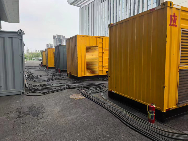 红塔不同季节柴油发电机组保养有哪些注意事项?